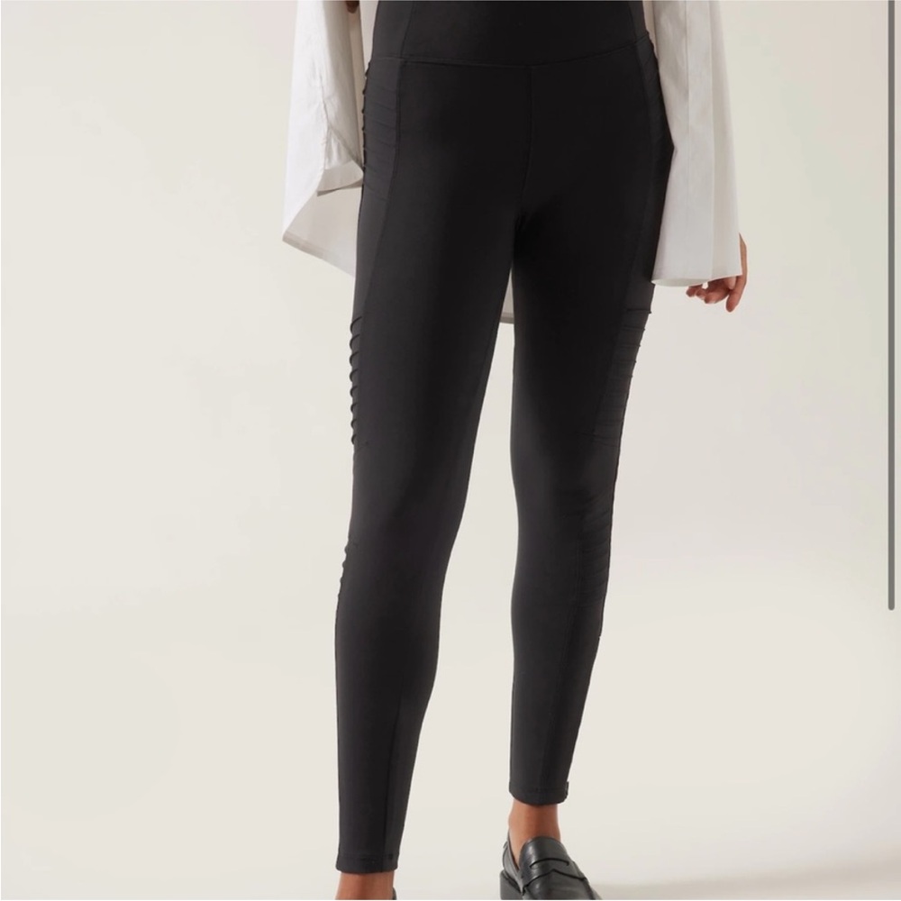 Athleta Delancey Moto Tight Leggings MT